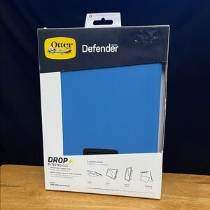 Otter Defender Apple iPad 10th Vibrant Blue pro Case